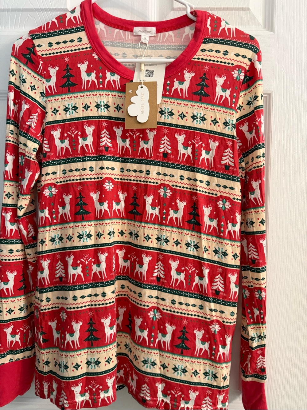 Angel Dear - NWT- adult M - bamboo - vintage Deer Fair Isle pajamas.